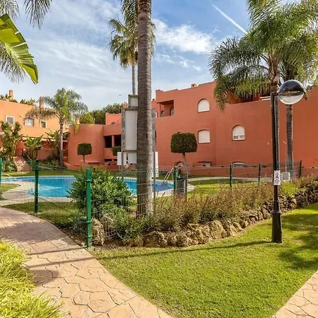 Oleholidays Alvarito Playa Junto Al Mar Apartment Marbella