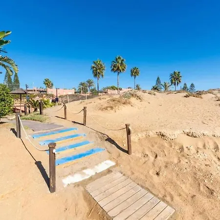 Oleholidays Alvarito Playa Junto Al Mar
