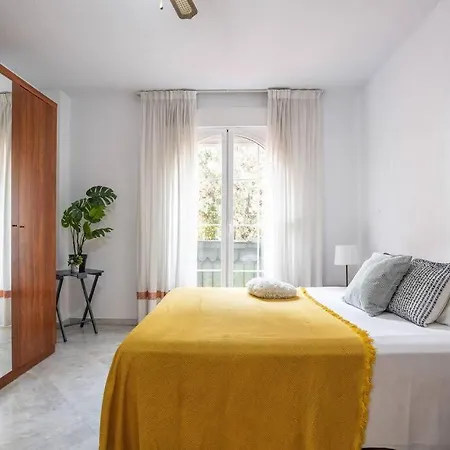 Oleholidays Alvarito Playa Junto Al Mar Apartment