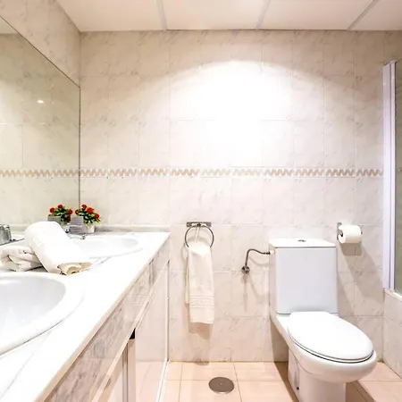 Apartment Oleholidays Alvarito Playa Junto Al Mar *