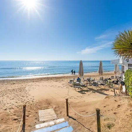 Oleholidays Alvarito Playa Junto Al Mar Apartment *