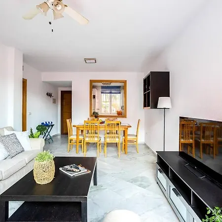Oleholidays Alvarito Playa Junto Al Mar Apartment Marbella
